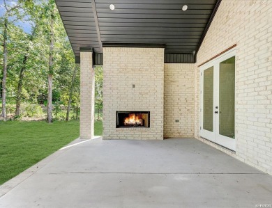 Diamondhead Golf Course New Home!  Enjoy this stunning new on Diamondhead Golf and Country Club in Arkansas - for sale on GolfHomes.com, golf home, golf lot