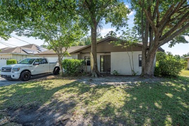 Seller is offering 1 discount point to help reduce buyer's on The Grand Club - Pine Lakes Course in Florida - for sale on GolfHomes.com, golf home, golf lot