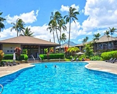 Light, bright  airy, 3 bedroom townhome in best location within on Makai Golf Club At Princeville in Hawaii - for sale on GolfHomes.com, golf home, golf lot