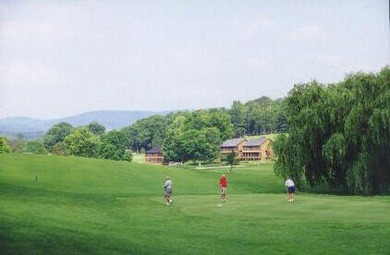 Ready to start enjoying for the 2026 season. If you don't know on Woodson Bend Resort in Kentucky - for sale on GolfHomes.com, golf home, golf lot