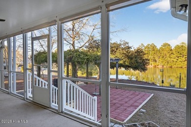 You'll love coming home to this well built, well maintained on Harbour Point Golf Club in North Carolina - for sale on GolfHomes.com, golf home, golf lot