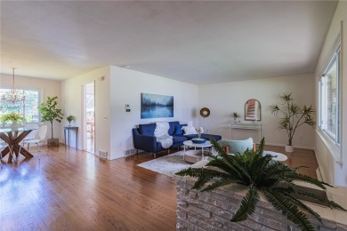 Wonderful in West Irondequoit Split is clean as a whistle, shows on Durand-Eastman Park Golf Course in New York - for sale on GolfHomes.com, golf home, golf lot
