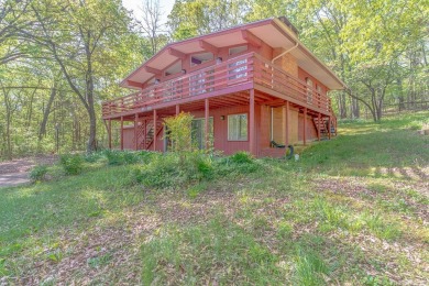 Welcome to the market 60 Cherokee Rd in Cherokee Village on Cherokee Village North Course in Arkansas - for sale on GolfHomes.com, golf home, golf lot