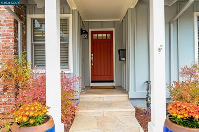 Northgate, a beautifully updated 4 bedroom, 2 bath home, offers on Boundary Oak Golf Course in California - for sale on GolfHomes.com, golf home, golf lot