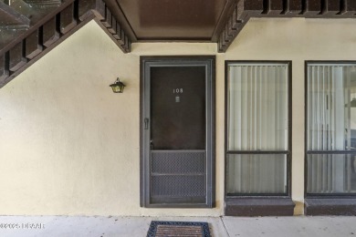 PRICE REDUCED! Ground floor Condo with Roof recently replaced! on Palm Harbor Golf Club in Florida - for sale on GolfHomes.com, golf home, golf lot