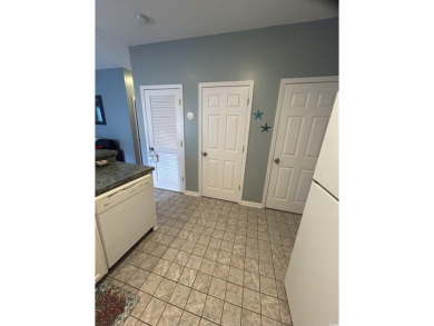This warm and inviting 2-bedroom, 2-bathroom Condo features an on Palmetto Greens Golf and Country Club in South Carolina - for sale on GolfHomes.com, golf home, golf lot