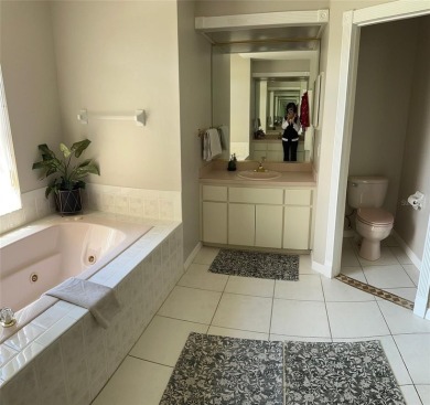 A Substantial Price Reduction!!!!!!Motivated Seller! Non Flood on Glen Lakes Country Club in Florida - for sale on GolfHomes.com, golf home, golf lot