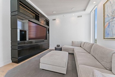 This amazing penthouse suite occupies the entire top floor of on Lost Tree Club in Florida - for sale on GolfHomes.com, golf home, golf lot