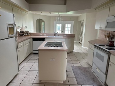 A Substantial Price Reduction!!!!!!Motivated Seller! Non Flood on Glen Lakes Country Club in Florida - for sale on GolfHomes.com, golf home, golf lot