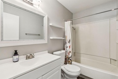 Welcome to 2505 Wedglea Drive, Unit #209--an updated and stylish on Stevens Park Golf Course in Texas - for sale on GolfHomes.com, golf home, golf lot