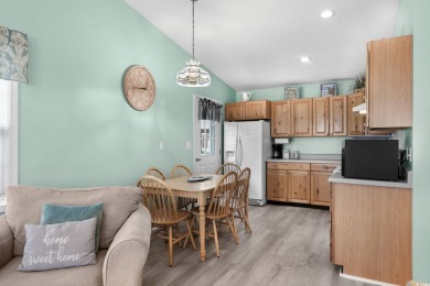 Do you want to live on VACATION full time or have a fabulous on Prestwick Country Club in South Carolina - for sale on GolfHomes.com, golf home, golf lot