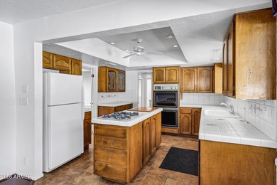 Discover a fantastic opportunity to reside on the sought-after on Moon Valley Country Club  in Arizona - for sale on GolfHomes.com, golf home, golf lot