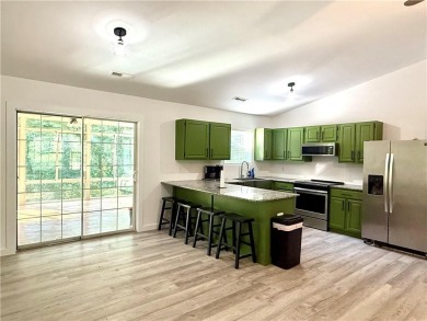 Step into this beautifully maintained 3-bedroom, 2-bath home on Branchwood Golf Course in Arkansas - for sale on GolfHomes.com, golf home, golf lot