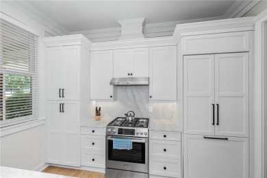 Location, convenience, completely updated, fully furnished, no on The Cliffs At Keowee Falls in South Carolina - for sale on GolfHomes.com, golf home, golf lot