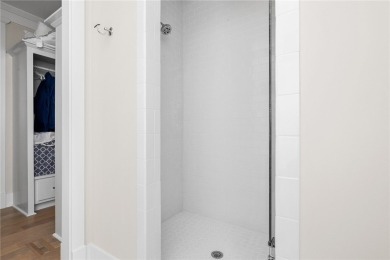 Location, convenience, completely updated, fully furnished, no on The Cliffs At Keowee Falls in South Carolina - for sale on GolfHomes.com, golf home, golf lot