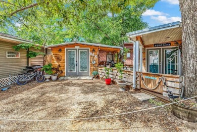 Charming 3 Bedroom, 2 Bath Bungalow in Ocean Lakes - Coastal on Prestwick Country Club in South Carolina - for sale on GolfHomes.com, golf home, golf lot