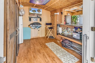 Charming 3 Bedroom, 2 Bath Bungalow in Ocean Lakes - Coastal on Prestwick Country Club in South Carolina - for sale on GolfHomes.com, golf home, golf lot