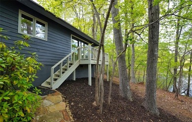 OVER 550 FEET OF SHORELINE! This is a fabulous opportunity to on Big Canoe Golf Club - Cherokee in Georgia - for sale on GolfHomes.com, golf home, golf lot