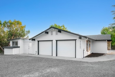 Welcome Home! This home has been beautifully remodeled/updated on Yosemite Lakes Park Golf Course in California - for sale on GolfHomes.com, golf home, golf lot