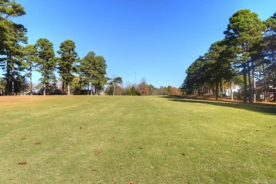 Discover the perfect blend of comfort, convenience on Indian Hills Country Club in Arkansas - for sale on GolfHomes.com, golf home, golf lot