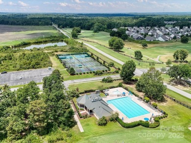 Welcome home to this spacious move-in 4 BR/2.5 bath home w/ on Stonebridge Golf Club in North Carolina - for sale on GolfHomes.com, golf home, golf lot