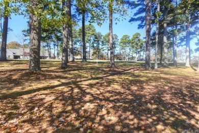 Discover the perfect blend of comfort, convenience on Indian Hills Country Club in Arkansas - for sale on GolfHomes.com, golf home, golf lot