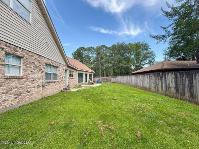 Spacious 5BR/5BA Home in Beautiful Diamondhead, MSDiscover on Diamondhead Country Club in Mississippi - for sale on GolfHomes.com, golf home, golf lot