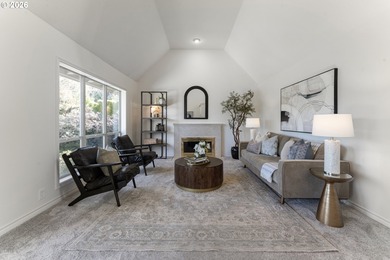 Single owner home with newer roof, new HVAC, newer water heater on Charbonneau Golf Club in Oregon - for sale on GolfHomes.com, golf home, golf lot