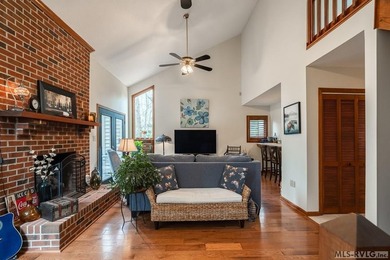 Well-maintained home located in the desirable Tanglewood Shores on Tanglewood Shores Golf Club in Virginia - for sale on GolfHomes.com, golf home, golf lot