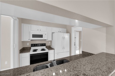 Welcome to the historic Las Vegas Country Club! This charming on Las Vegas Country Club in Nevada - for sale on GolfHomes.com, golf home, golf lot