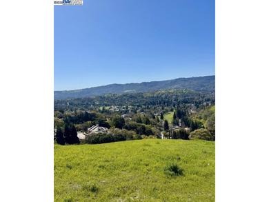 RARE OPPORTUNITY LOT WITH PANORAMIC, SPECTACULAR VIEWS OF THE on Round Hill Country Club in California - for sale on GolfHomes.com, golf home, golf lot