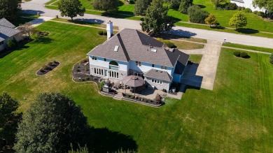 Modern, fresh & bright are the first impressions of this well on Tamarack Golf Club in Illinois - for sale on GolfHomes.com, golf home, golf lot