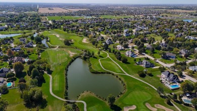 Modern, fresh & bright are the first impressions of this well on Tamarack Golf Club in Illinois - for sale on GolfHomes.com, golf home, golf lot