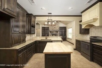 This isn't just a home, it's a lifestyle. Here is your chance to on River Falls Par 3 Golf Course and Air Park in Texas - for sale on GolfHomes.com, golf home, golf lot