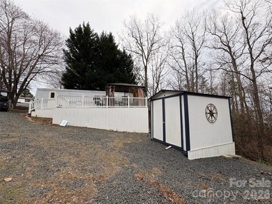 Welcome to lake living made easy in the highly sought-after on Old North State Club at Uwharrie Point Golf community in North Carolina - for sale on GolfHomes.com, golf home, golf lot