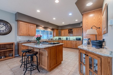 Luxury Living on the Eagle Point Golf Course! Enjoy Year-Round on Veterans Memorial Golf Course in Oregon - for sale on GolfHomes.com, golf home, golf lot