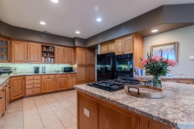 Luxury Living on the Eagle Point Golf Course! Enjoy Year-Round on Veterans Memorial Golf Course in Oregon - for sale on GolfHomes.com, golf home, golf lot