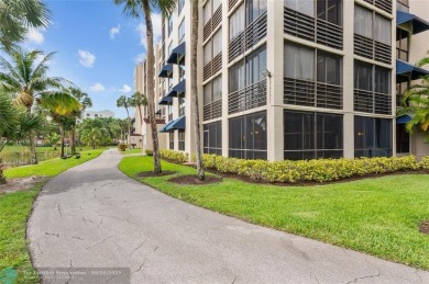 LUXURY, SPACE  VIEWS--THIS 3BR, 2.5BA CORNER CONDO HAS IT ALL! on Boca Pointe Country Club in Florida - for sale on GolfHomes.com, golf home, golf lot