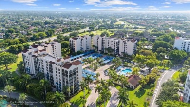 LUXURY, SPACE  VIEWS--THIS 3BR, 2.5BA CORNER CONDO HAS IT ALL! on Boca Pointe Country Club in Florida - for sale on GolfHomes.com, golf home, golf lot