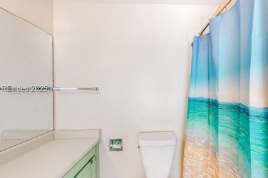 Lovely 2br/2.5 bath townhome-style villa with exceptional on Shipyard Golf Club in South Carolina - for sale on GolfHomes.com, golf home, golf lot