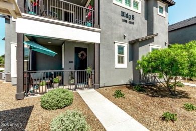 SINGLE LEVEL (LOWER LEVEL) CONDO! A charming foyer welcomes you on Sterling Grove Golf & Country Club in Arizona - for sale on GolfHomes.com, golf home, golf lot