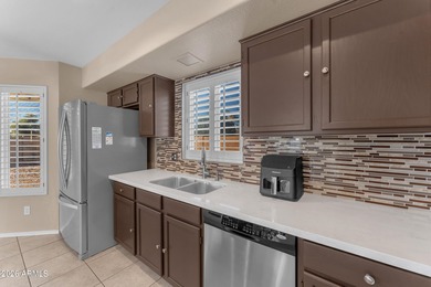 Beautiful Newly Updated Home in Prime Location 2 blocks from on Desert Mirage Golf Course in Arizona - for sale on GolfHomes.com, golf home, golf lot