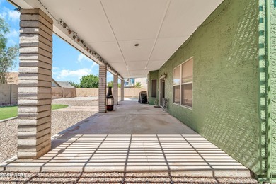 Beautiful Newly Updated Home in Prime Location 2 blocks from on Desert Mirage Golf Course in Arizona - for sale on GolfHomes.com, golf home, golf lot