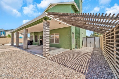 Beautiful Newly Updated Home in Prime Location 2 blocks from on Desert Mirage Golf Course in Arizona - for sale on GolfHomes.com, golf home, golf lot