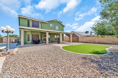 Beautiful Newly Updated Home in Prime Location 2 blocks from on Desert Mirage Golf Course in Arizona - for sale on GolfHomes.com, golf home, golf lot