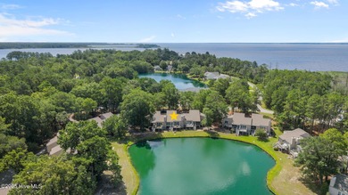 Now being offered *FURNISHED* This beautifully remodeled 2 bed on Harbour Point Golf Club in North Carolina - for sale on GolfHomes.com, golf home, golf lot
