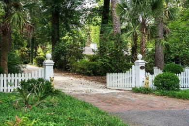 LOCATION, LOCATION, LOCATION! Here is an opportunity that should on Palmetto Golf Club, Inc. in South Carolina - for sale on GolfHomes.com, golf home, golf lot