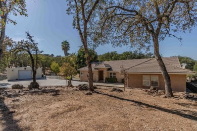 Custom built 2470 sq.ft. home on 3 acres that has been on La Contenta Golf Course in California - for sale on GolfHomes.com, golf home, golf lot