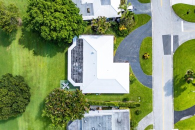 RARE 4-BEDROOM SINGLE FAMILY HOME WITH SWEEPING FAIRWAY on Atlantis Golf Club in Florida - for sale on GolfHomes.com, golf home, golf lot