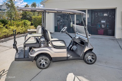 Beautiful Turn-Key Camellia Cottage offering 2 bedrooms, 2 baths on LPGA International Golf Course in Florida - for sale on GolfHomes.com, golf home, golf lot